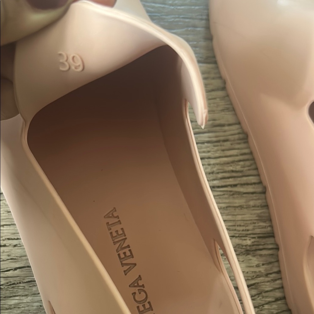 Bottega Veneta Pink Clogs - Picture 14 of 14